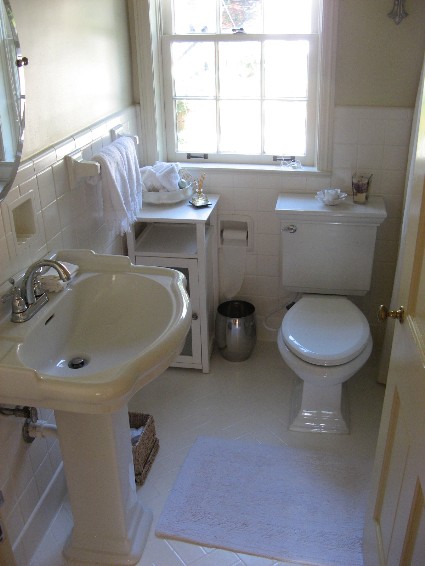 2nd Bathroom